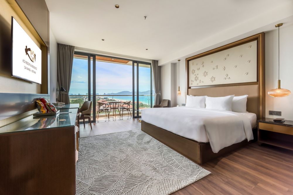 Deluxe King/Twin, KOI Resort & Residence Da Nang 5*