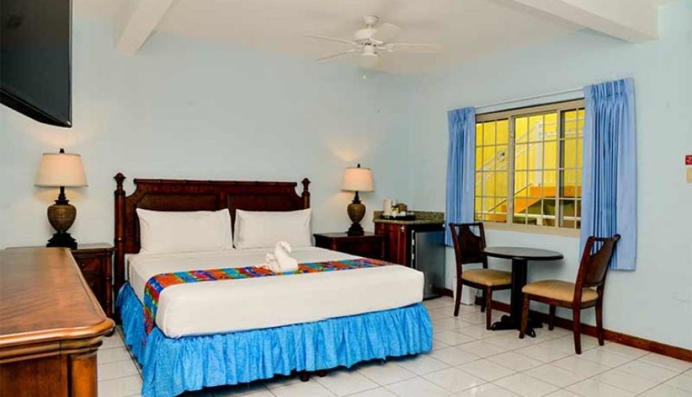 Standard Room, CocoLaPalm Seaside Resort 3*