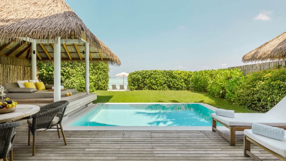 Two Bedroom Beach House, Como Maalifushi 5*