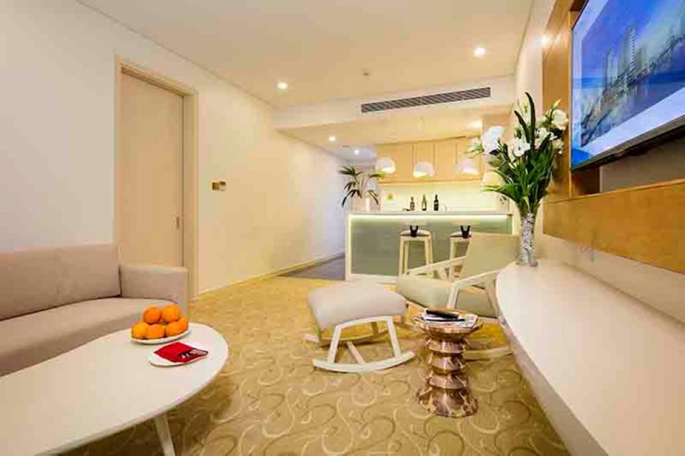 Suite, Diamond Bay Hotel 5*