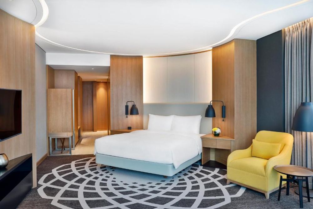 Junior Suite, Doubletree by Hilton Dubai Business Bay 4*