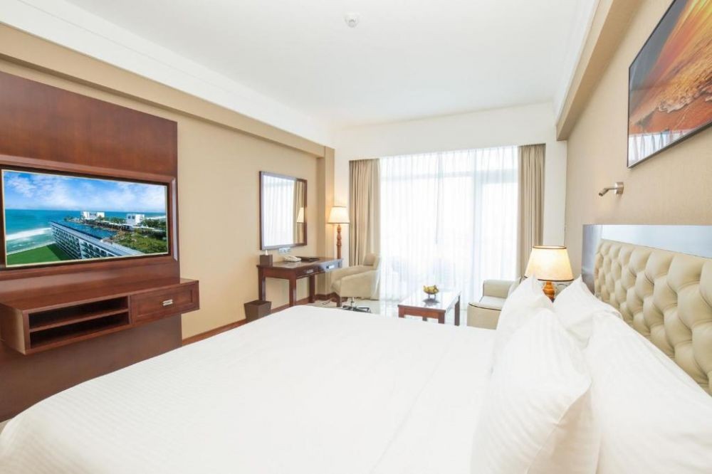 Superior/Deluxe King, Marino Beach Colombo 4*