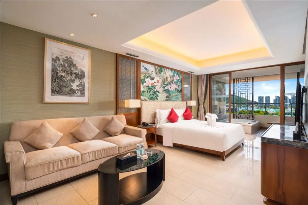 Duplex Family Suite, Four Seasons Ocean Courtyard 4*