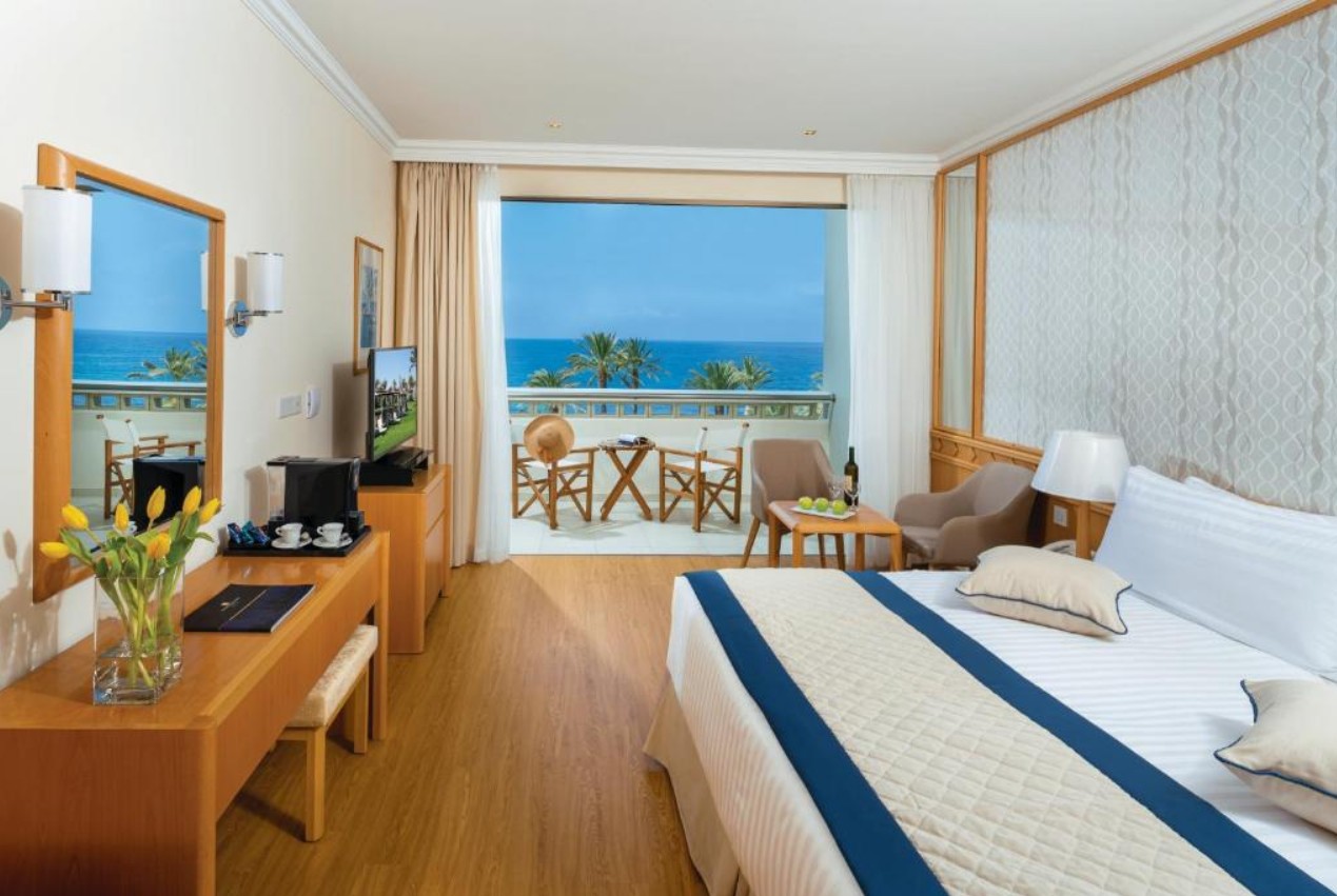 Superior, Athena Beach Hotel 4*