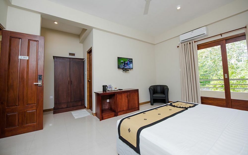 Deluxe Room, Mount Rich Rumassala 4+