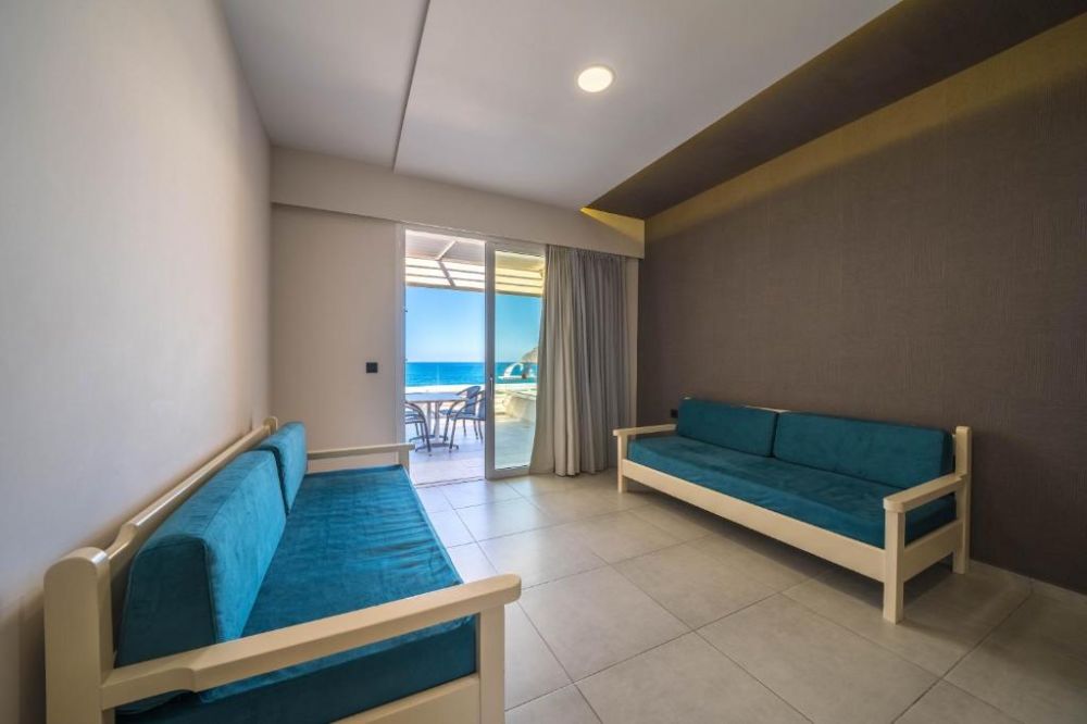 Superior 1 Bedroom Apartment GV/PV, Marika Hotel 4*