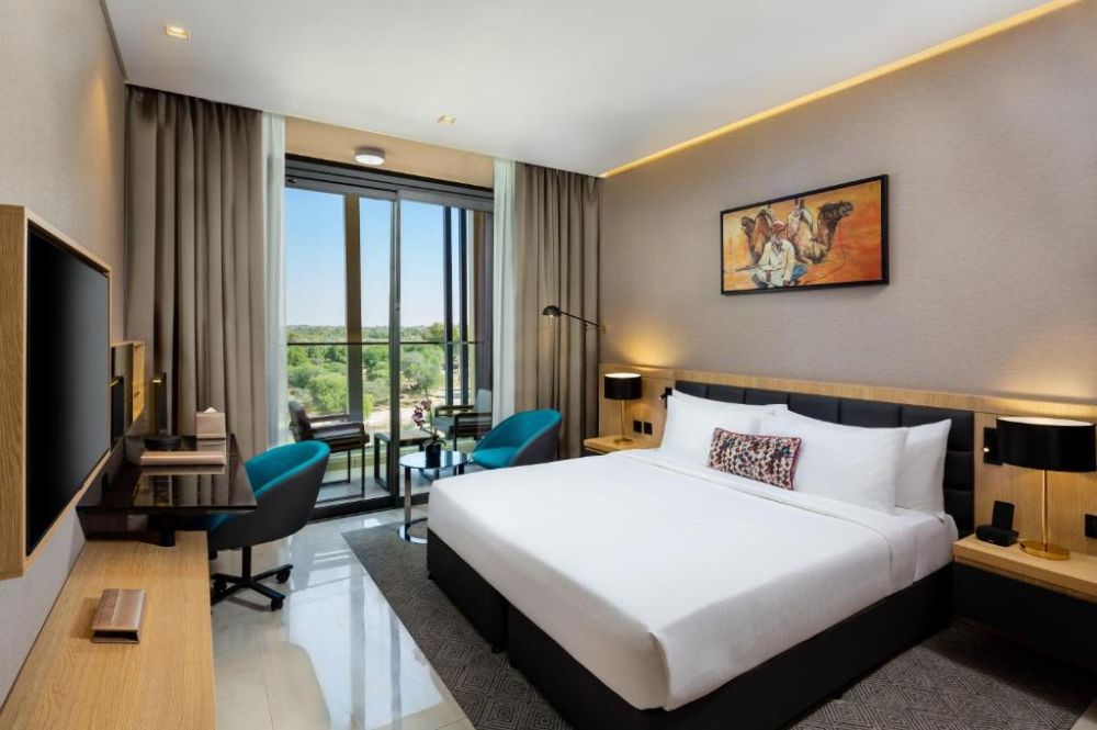 Deluxe Room, Millennium Place Mirdif 4*