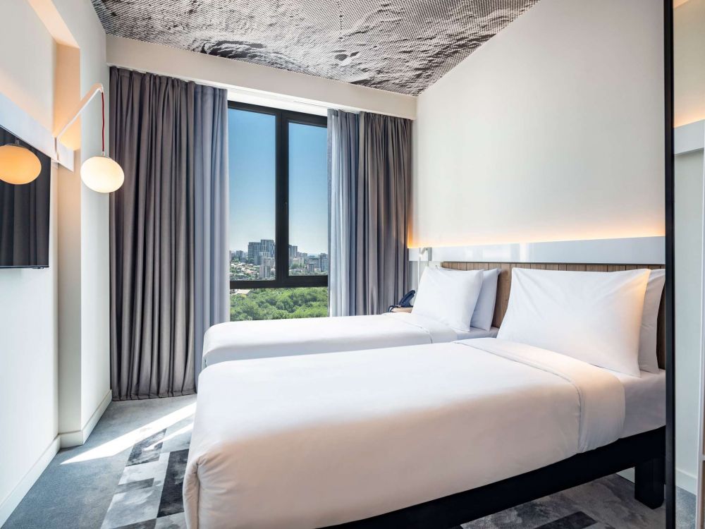 Standard, Ibis Tbilisi City 4*