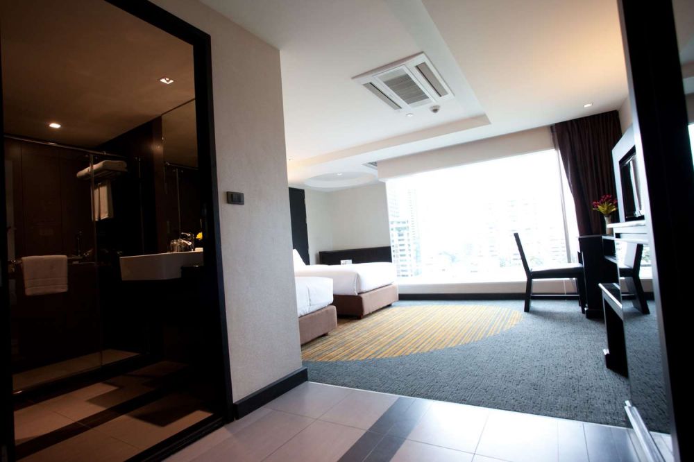 Deluxe Room, Golden Tulip Mandison 4*