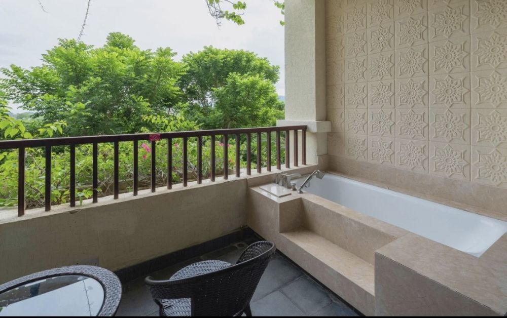 Sea View Room, Stony Brook Villa Jiannguo Resort Sanya 4*