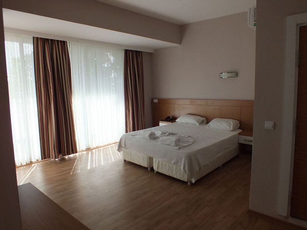 Standard Room, Acropol Beach Hotel 3*