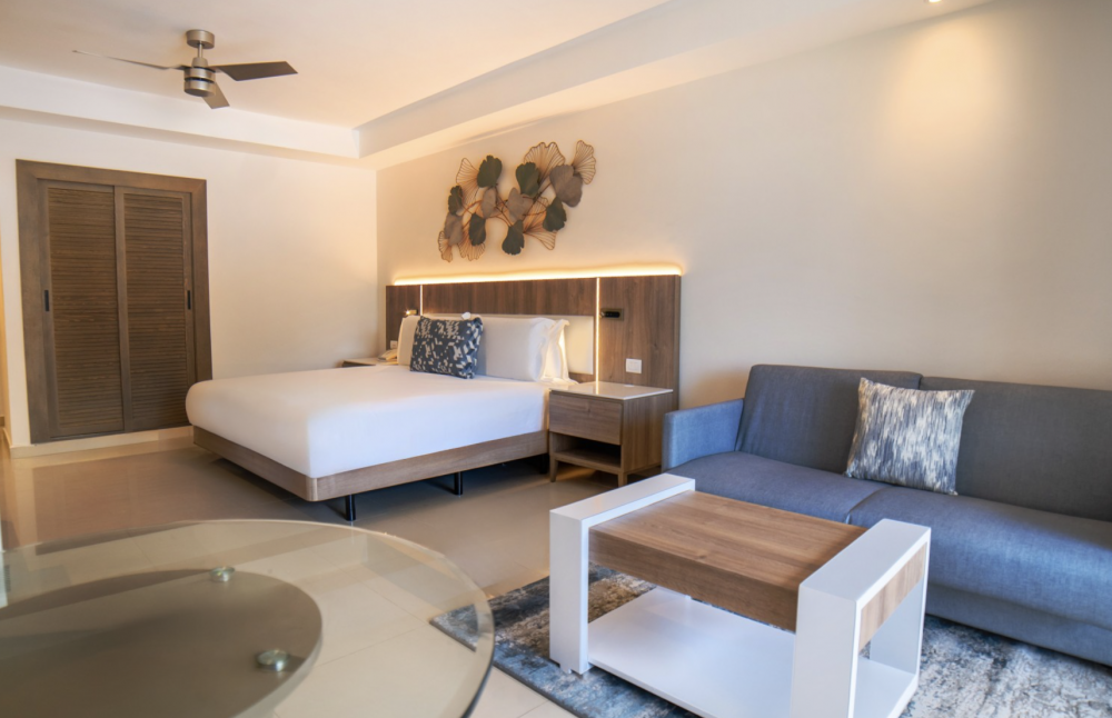 Luxury Swim Out Room Diamond Club, Hideaway at Royalton Punta Cana 5*