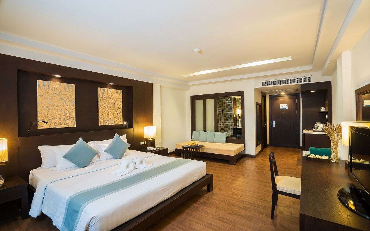 Deluxe Room Building, Kc Grande Resort & Spa 4*