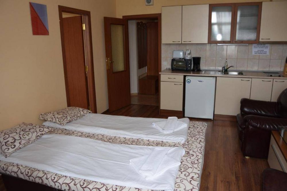 One Bedroom Apartment, Flora Persay Apartments 4*