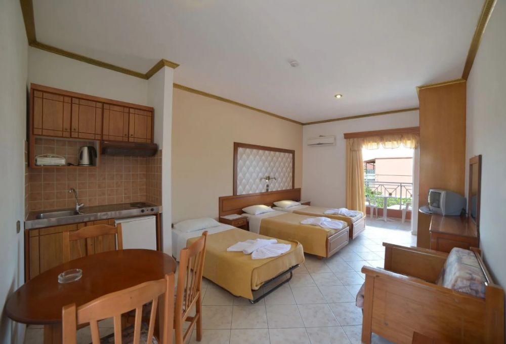 Studio, Angelina Hotel & Apartments 3*