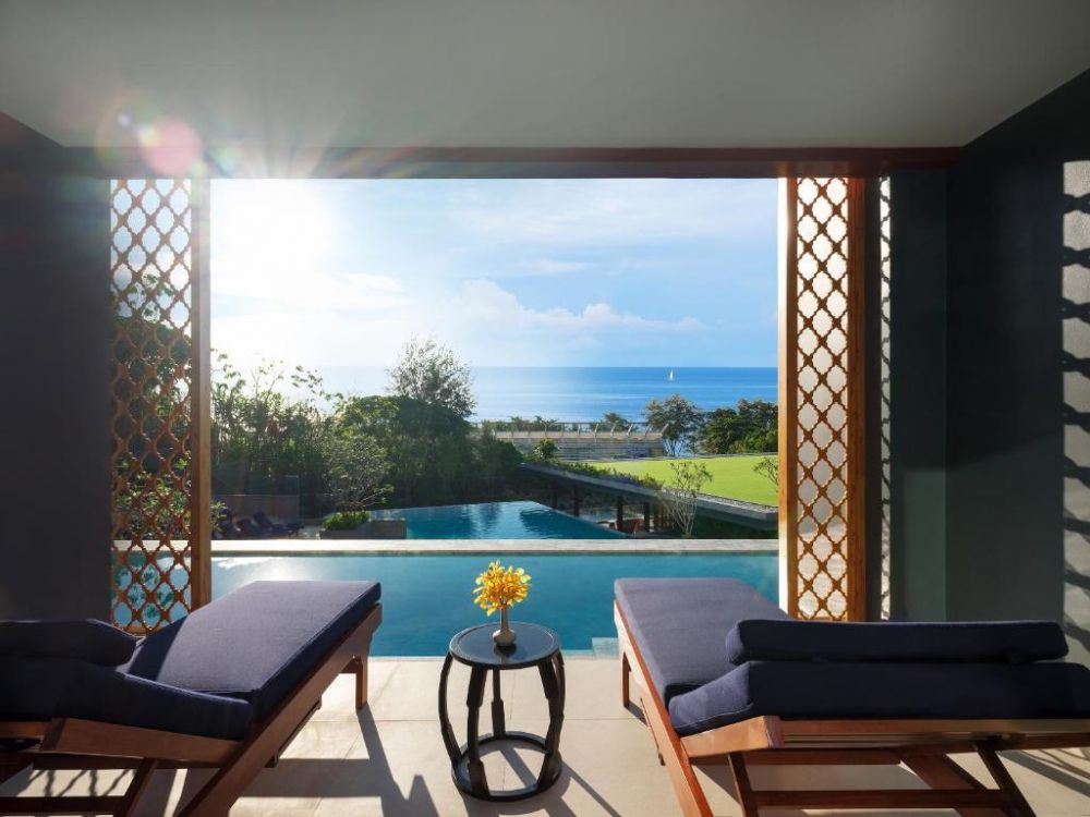 Deluxe Sea View/ Garden View Pool Access Suite, Avista Grande Phuket Karon 5*