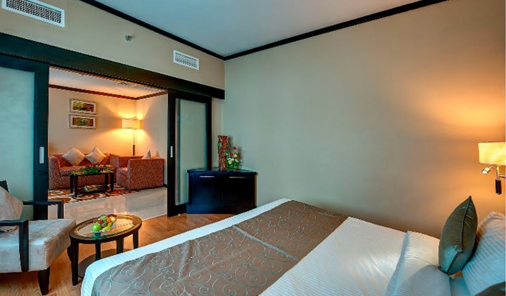 Executive Suite, Grandeur Hotel 4*