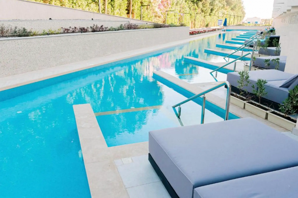 Deluxe Swim‑Up Room Adults Only 16+, The V Luxury Resort 5*