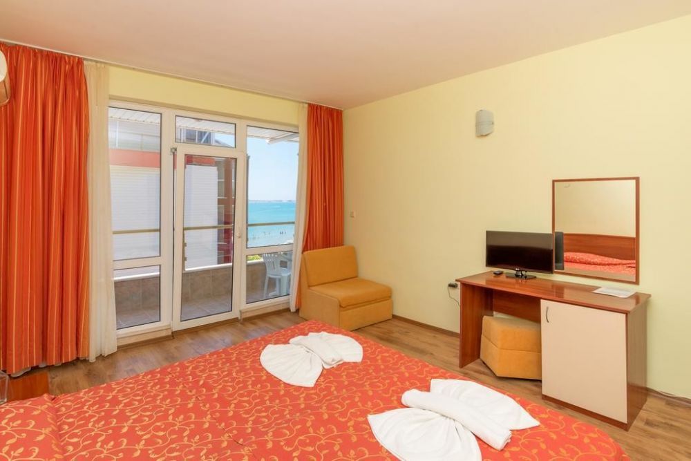 Park View/ Sea View, Iris Sv. Vlas 3*