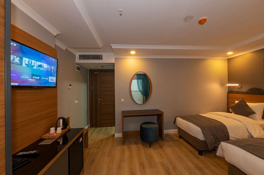 Deluxe, New Emin Hotel 4*