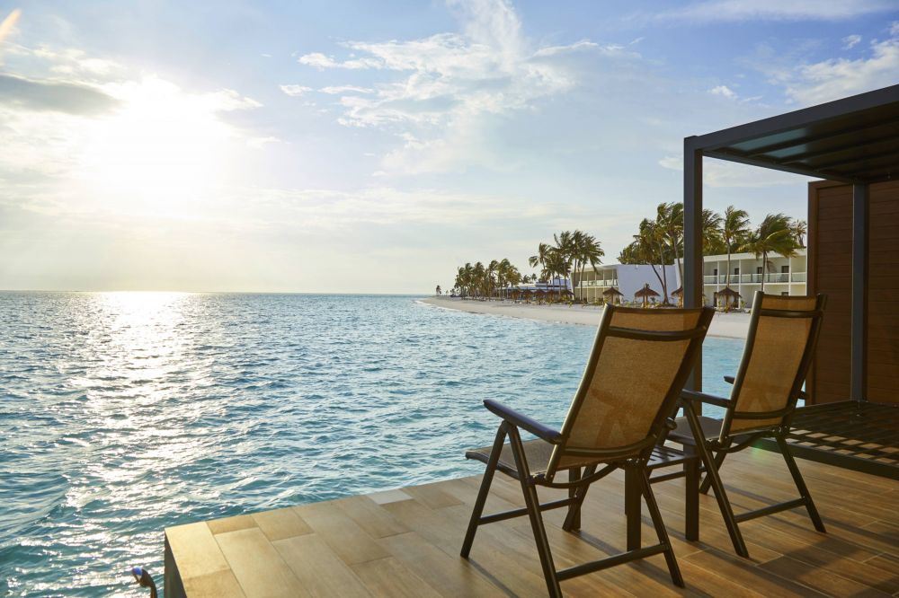 Overwater Junior Suite, RIU Atoll 4*