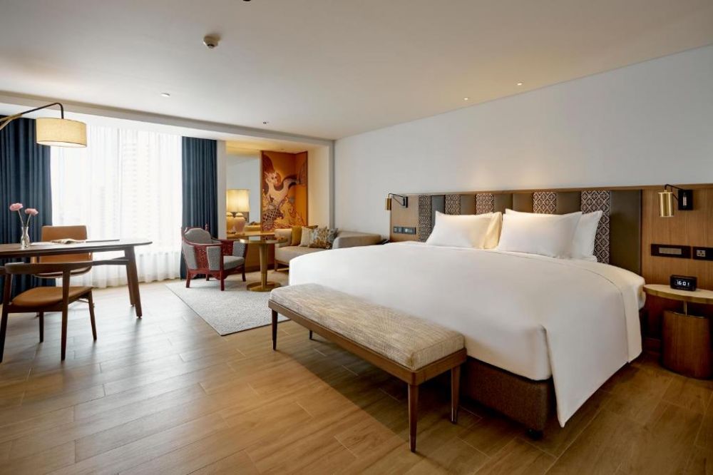 Junior Suite California King, The Montien Hotel Bangkok 4*