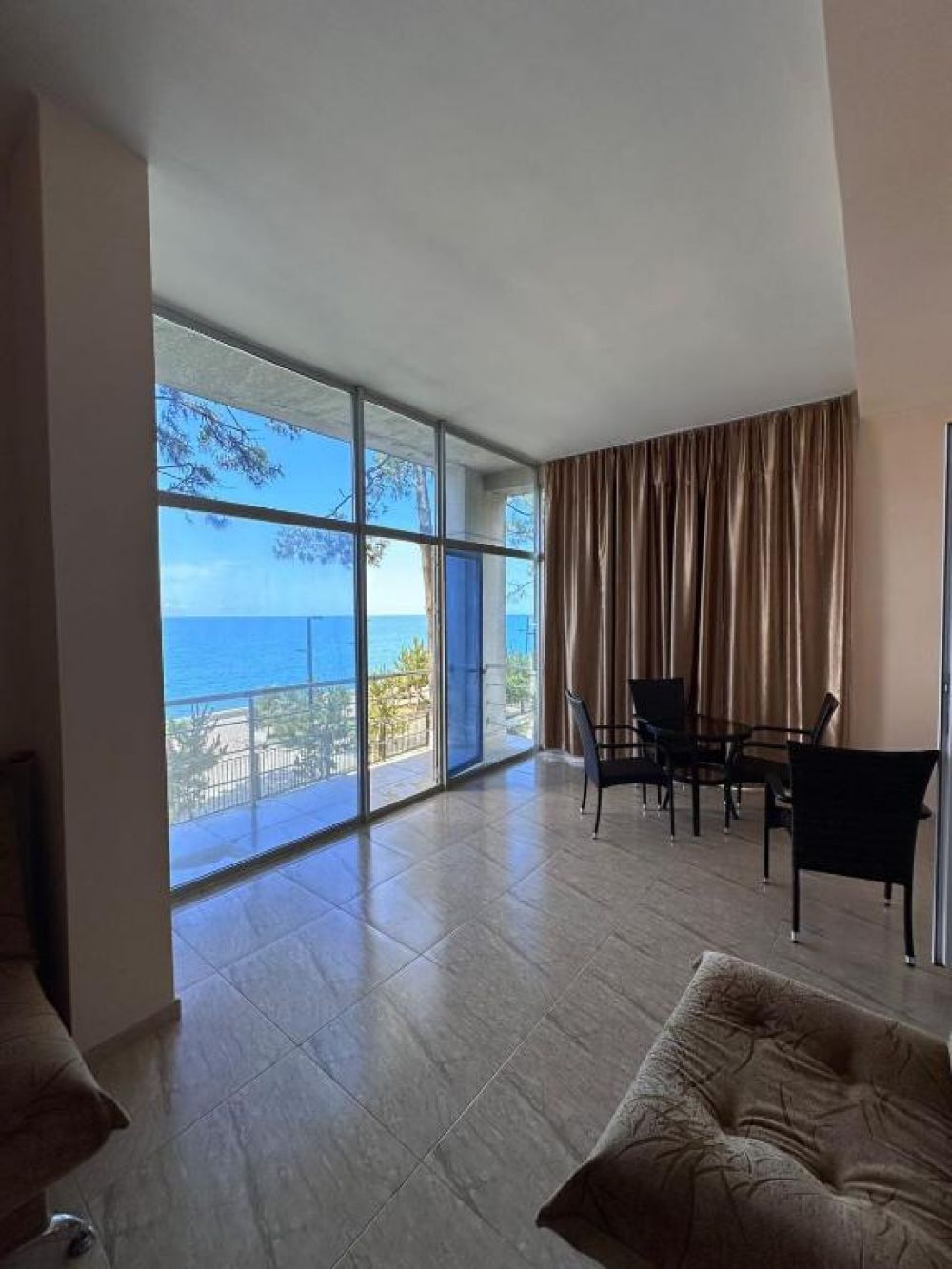 Two Bedroom Apartments, Solidarity 3*