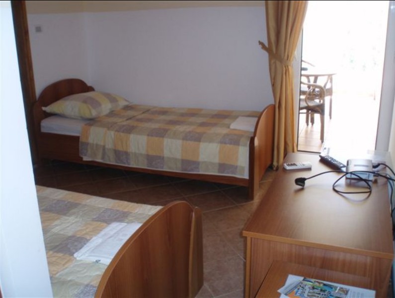 Twin Room Balcony SS, Bojana Apartment 3*