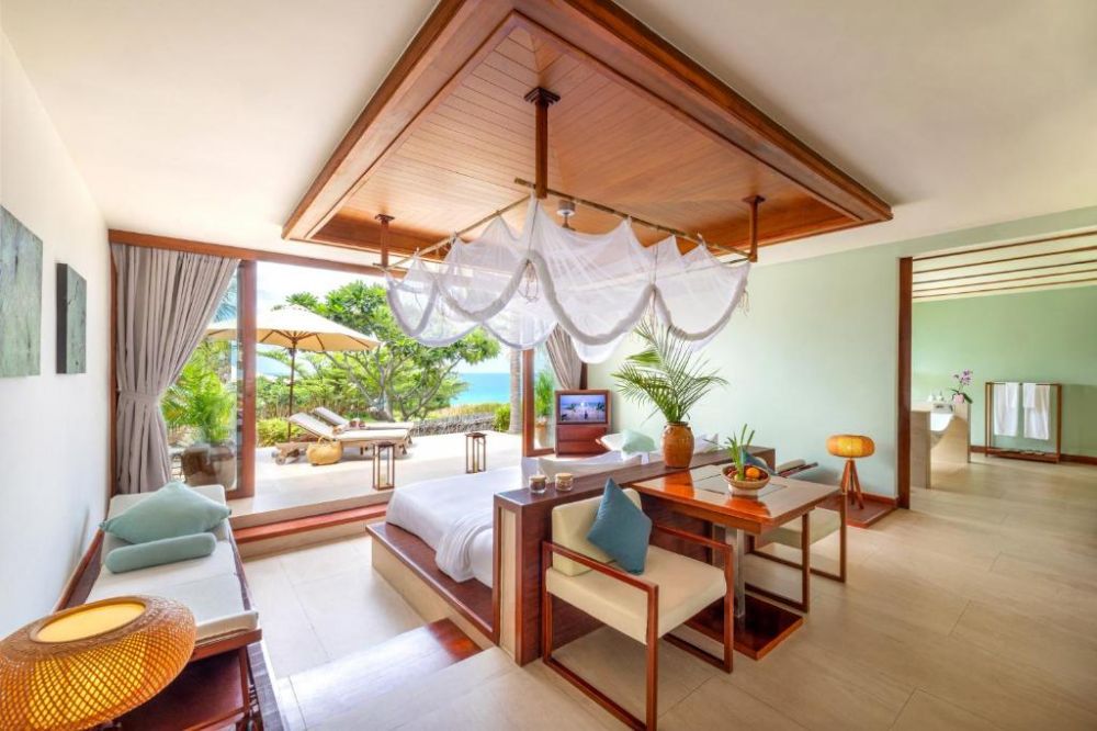 Chic Suite, Fusion Resort Cam Ranh 5*