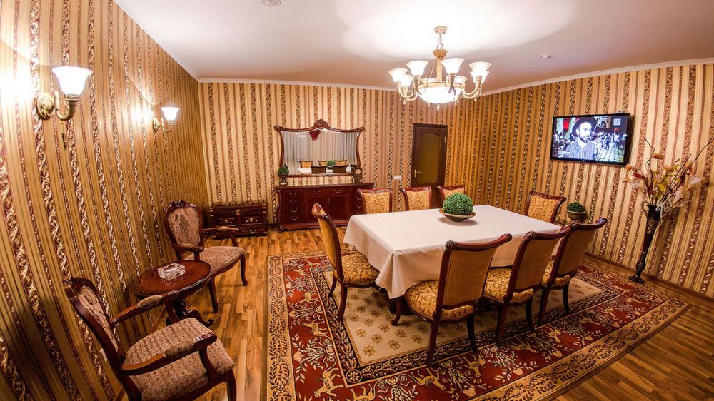 Apartment, Reikartz Dostar Karaganda 4*