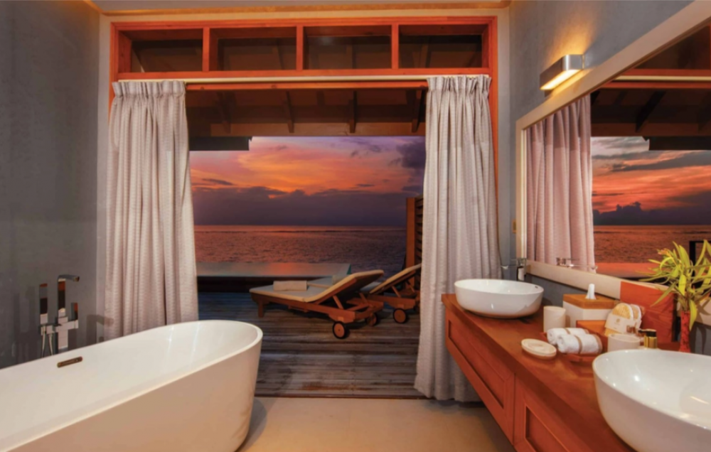 Water Suite, VARU by Atmosphere 5*