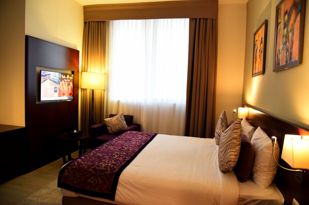 Two Bedroom Mountain Room/ Sea View, V Hotel Fujairah 4*