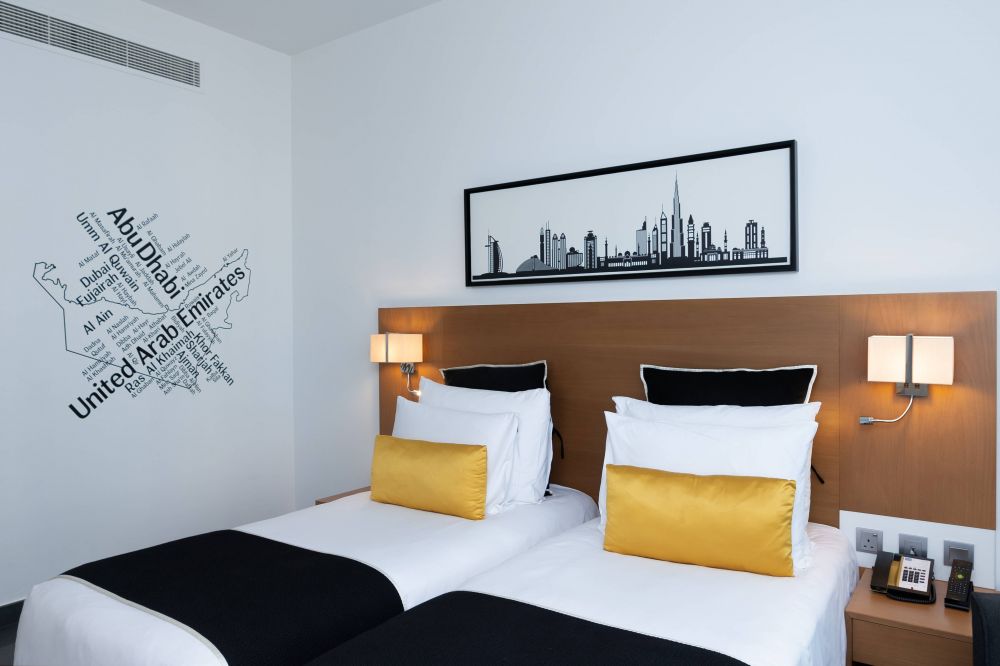 TRYP Room with Balcony, Tryp by Wyndham Dubai 4*