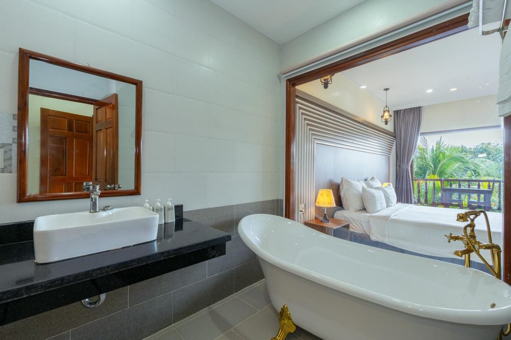 Deluxe TRPL, Herbal Resort (ex.Elwood Premier Resort Phu Quoc) 3+