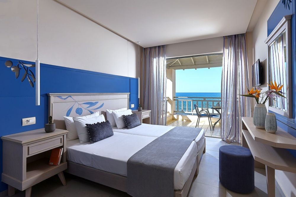 Deluxe Room Garden/Land View/Sea View, Castello Village Resort 4*