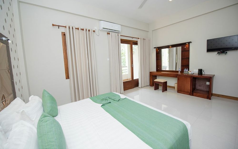 Deluxe Room, Mount Rich Rumassala 4+