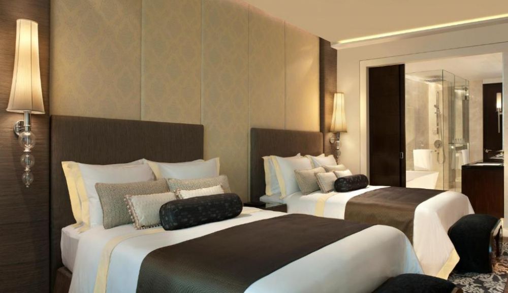 Guest Room, The Saint Regis Bangkok 5*