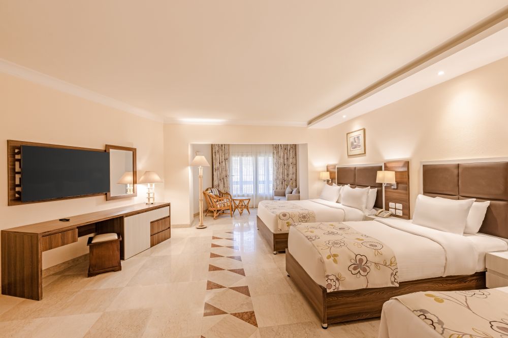 Family Room Partial Sea View, Continental Hurghada Resort 5*