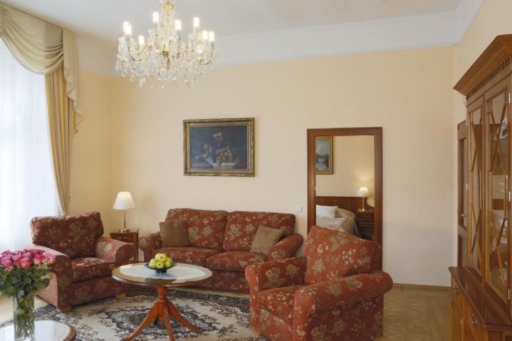 Apartment, Bristol Kralovska Villa 4*