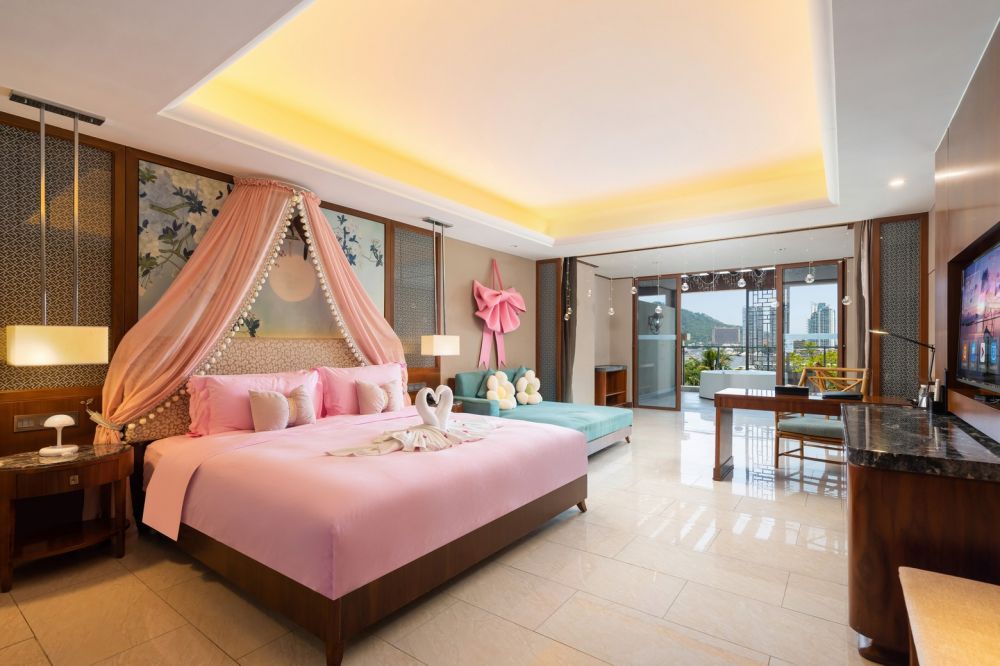 Sea View Room For Lovers, Four Seasons Ocean Courtyard 4*