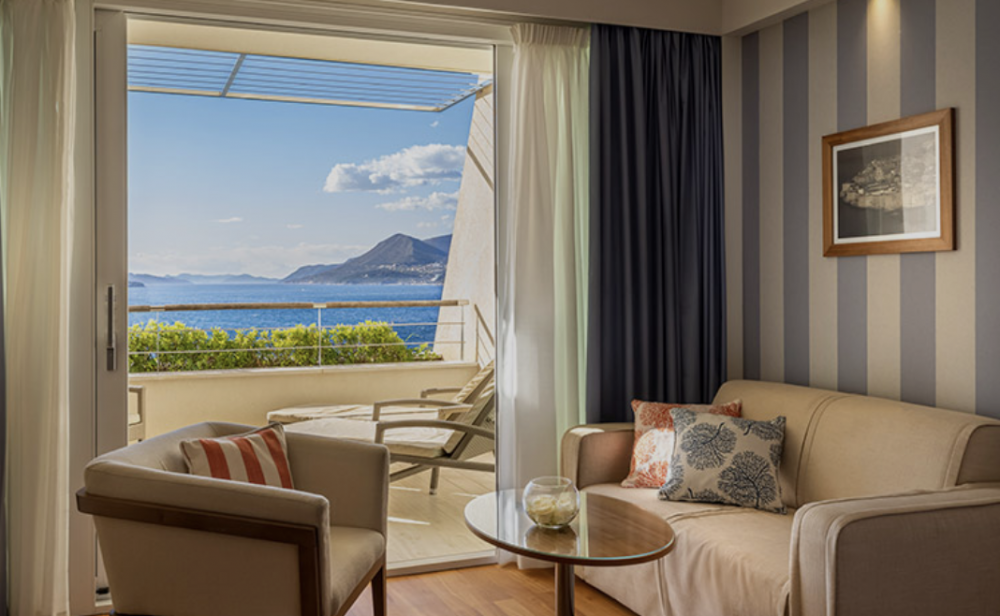 V Level Room for 2+1/2+2 Seaview, Valamar Collection Dubrovnik President 5*