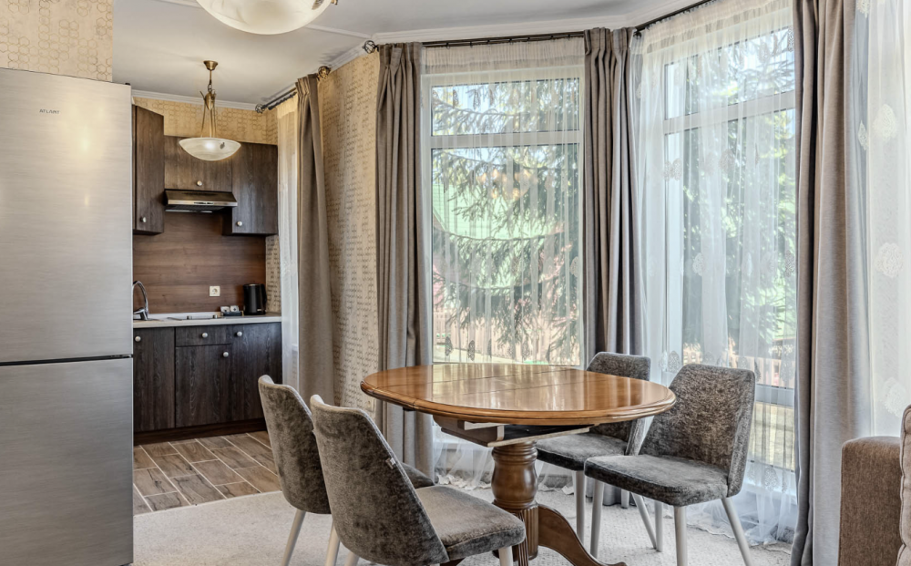 Шале Делюкс, Буковель 3*