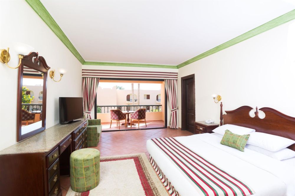 Family Connected, Ali Baba Palace & Aquapark 4*