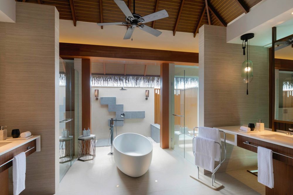 Ocean Pool Villa, Pullman Maldives Maamutaa 5*