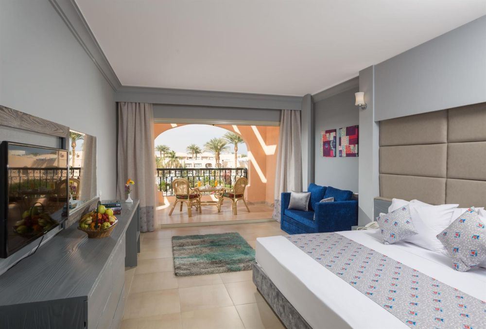 Family Connected Deluxe, Ali Baba Palace & Aquapark 4*