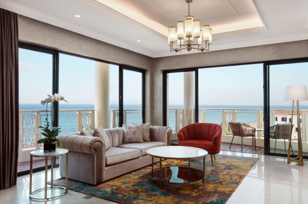 Deluxe Suite, Sheraton Grand Danang 5*