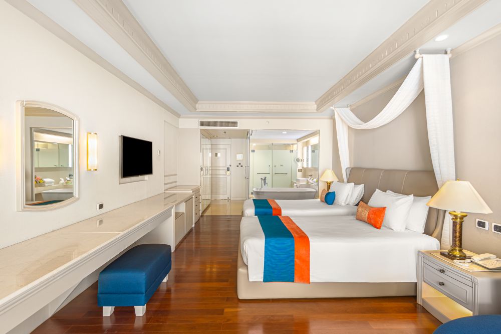 Grand Sea View Plus Room, Royal Cliff Grand Hotel 5*