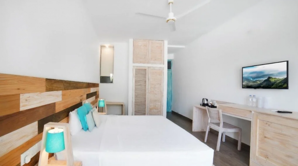 Premium Ocean Suite, Hikkaduwa Beach Hotel 3*