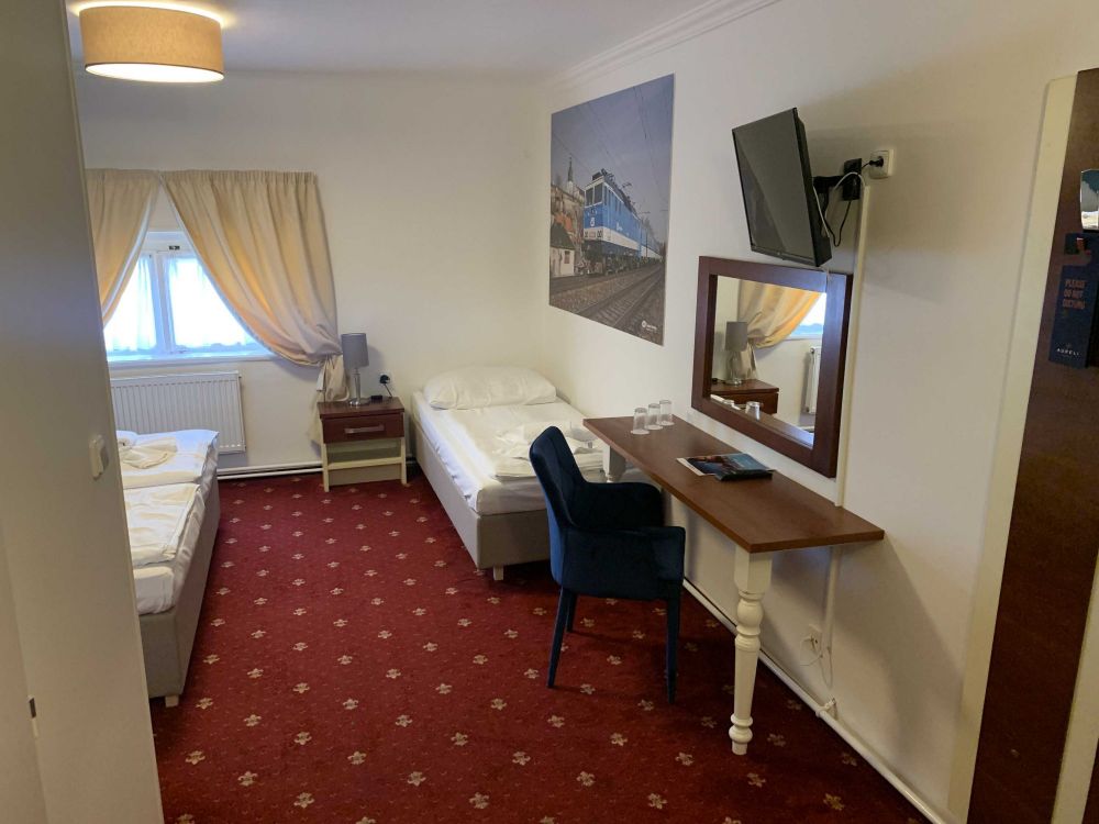 Standard DBL/TRPL/QDRPL, City Inn 3*