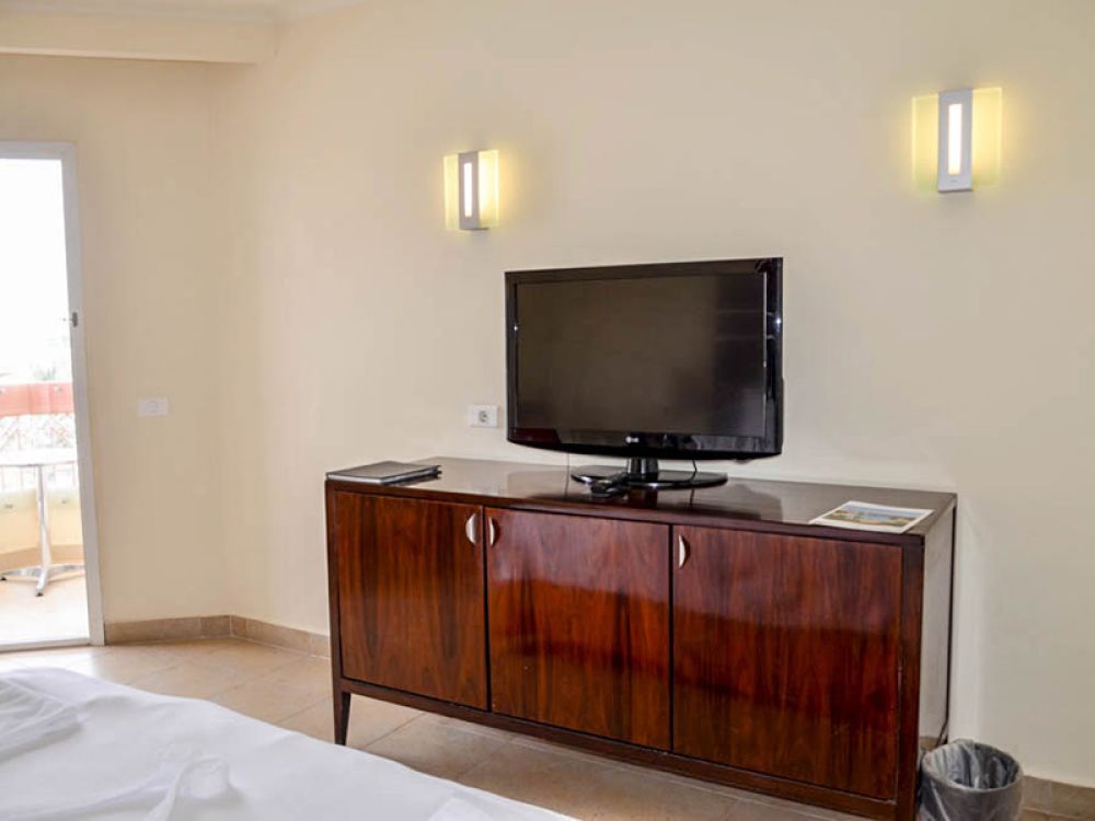 Standard Room, Doubletree By Hilton Sharks Bay (ex. Hilton Sharks Bay) 4*